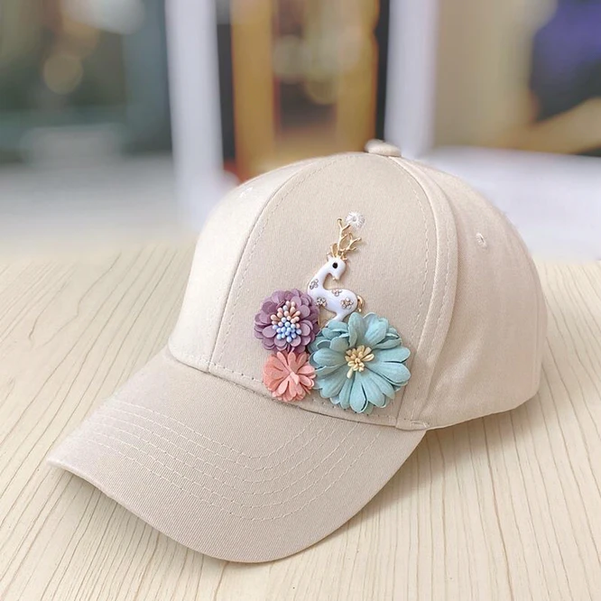 

Spring Summer Sunscreen Cap Baseball Cap Women Leisure Girl Duck Flower Shading Handmade Flower Deer Fashion Hat Khaki