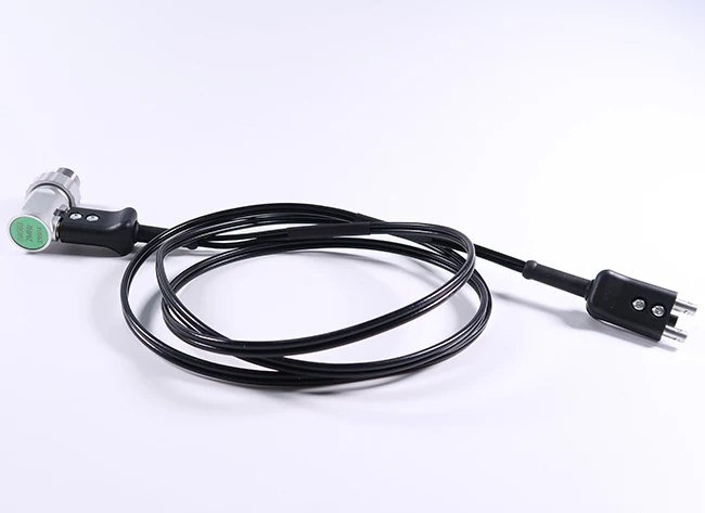 Equivalent GE MODEL DA 503 Probe, 2 MHz, range 5.0 to 300 mm in steel with KBA-533 Cable