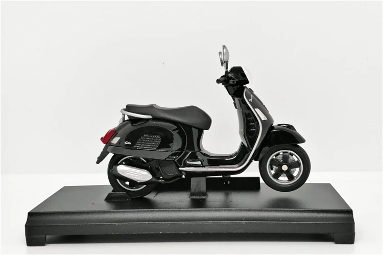 Welly 1:18 vespa GTS 125CC скутер литая модель велосипеда
