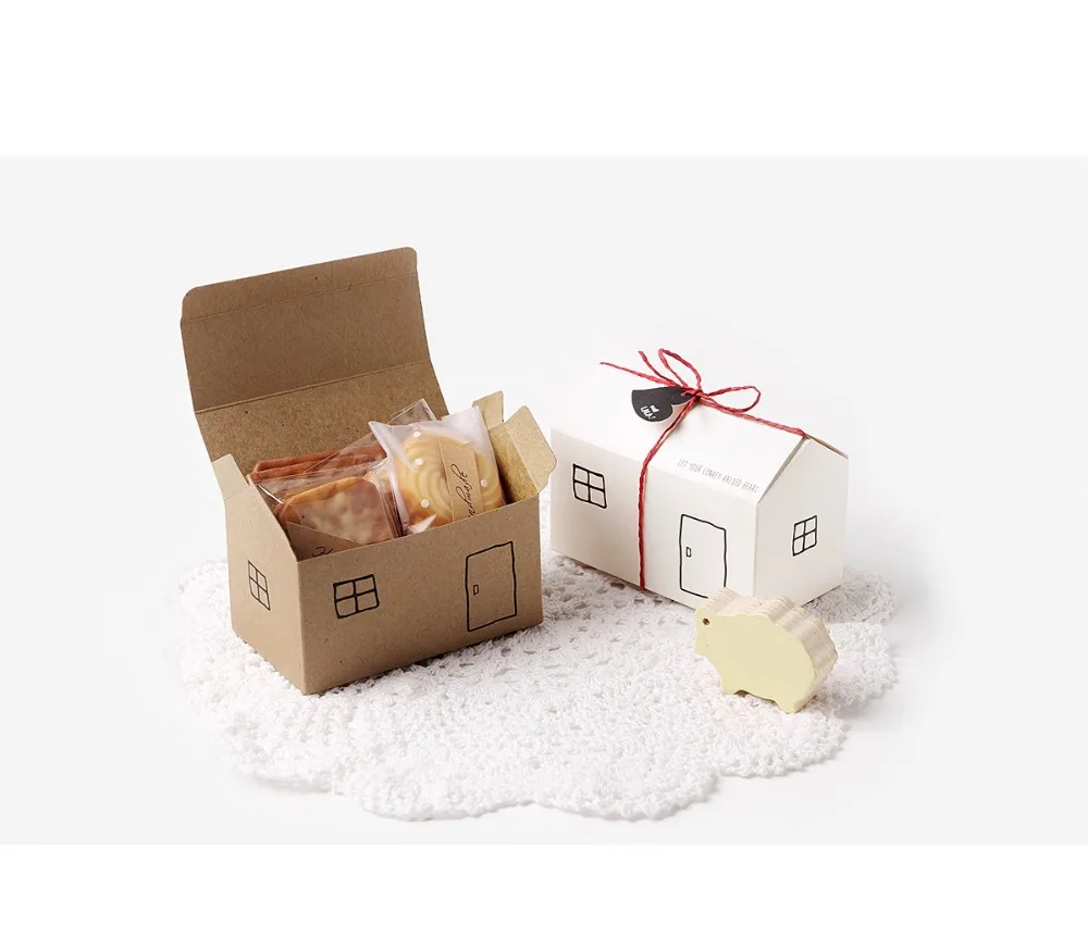 

20pcs Paper Gift Boxes House Shape Gift Package Cake Candy Box with Red Ribbon and tag Wedding Favors and Gifts Box Party Supply