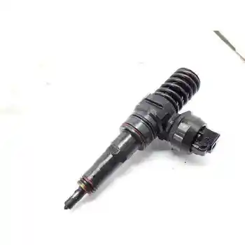 

038130073AJ INJECTOR SEAT CORDOBA SALOON (6L2)
