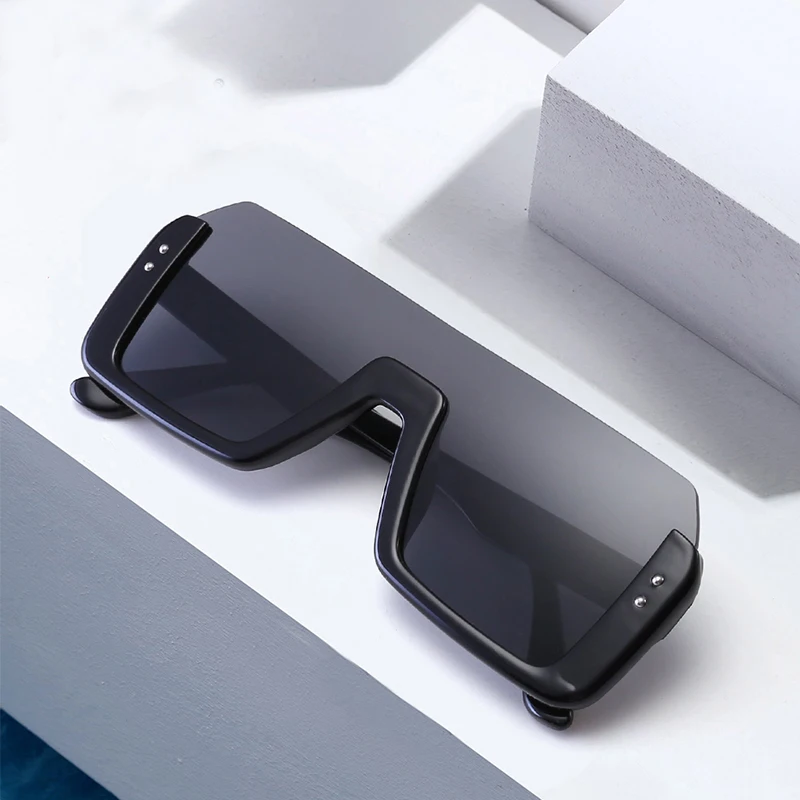 

2020 Retro Designer Super Square Glasses Women Men Sunglasses Rectangle Semi-Rimless Glasses Driver Goggles Glasses