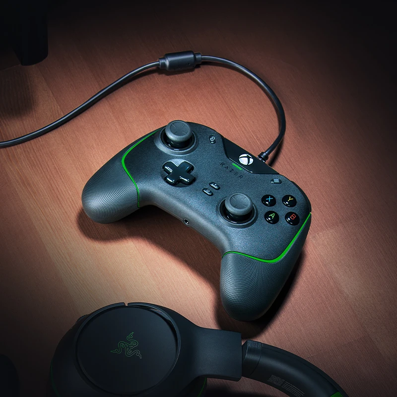 Razer Wolverine V2 Kontroler Gaming 