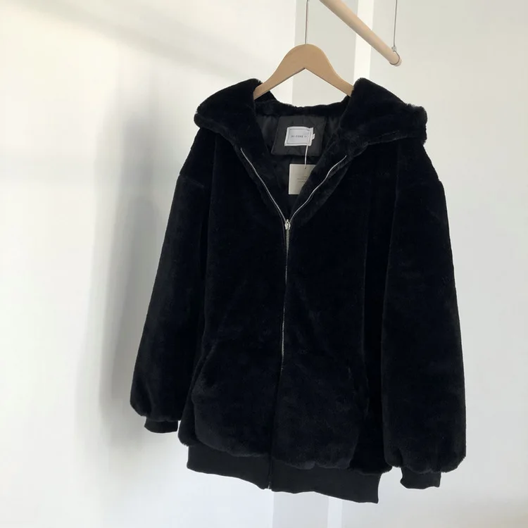 Черный Зимняя куртка из искусственного кроличьего меха, женский пуховик средней длины, повседневная плюшевая куртка с капюшоном, теплая плотная пуховая парка CRRIFLZ - Цвет: Черный