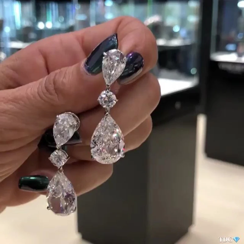 Изысканные роскошные белые хрустальные подвесные серьги женские каплевидные