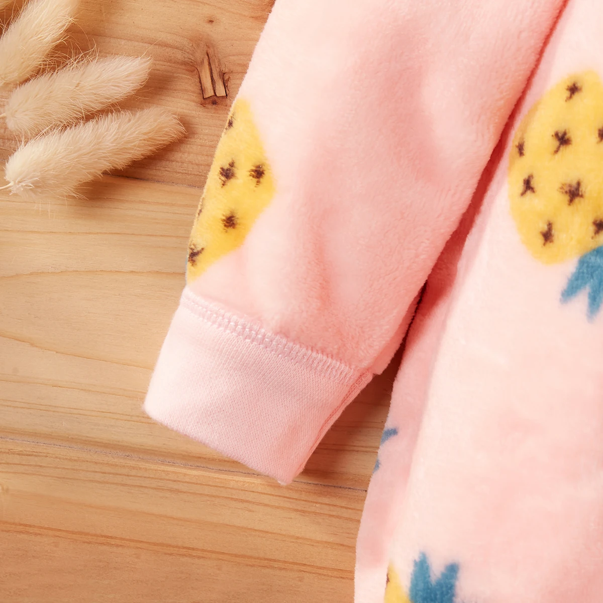PatPat 2020 New Winter Baby Fruit Fleece Jumpsuit for Baby Unisex Clothes