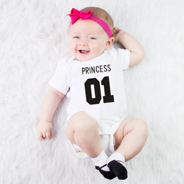 Забавные «Prince» и «Princess» 01 Одежда для новорожденных для мальчиков и девочек, детский Снежный костюм, футболка с короткими рукавами из хлопка от Carter's, детский костюмчик, милый детский комбинезон