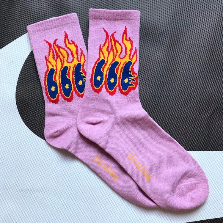 Pink Hit666 Простые хлопковые носки до середины голени для взрослых; модель 666 года; три небесно-голубого цвета с цифрой «Fire Taiji Wind Wheel Hotwheels Lucky Sox» - Color: Pink Hit666