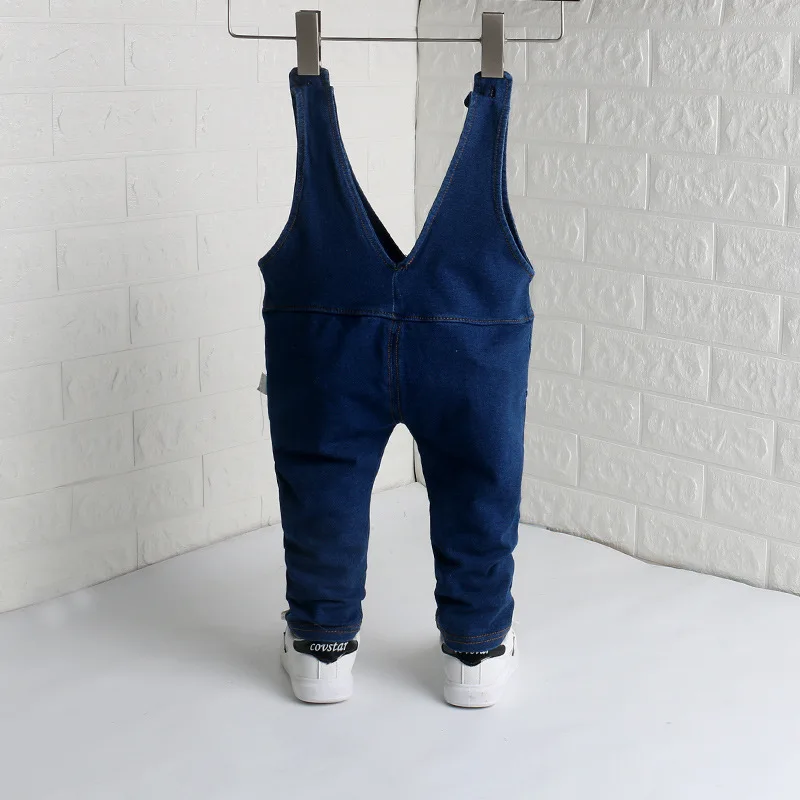 10384926862_926338012