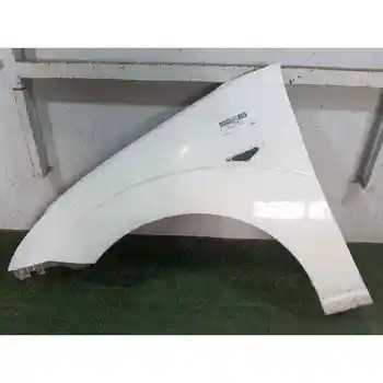

1350732 front fin left FORD FOCUS saloon (CAK)