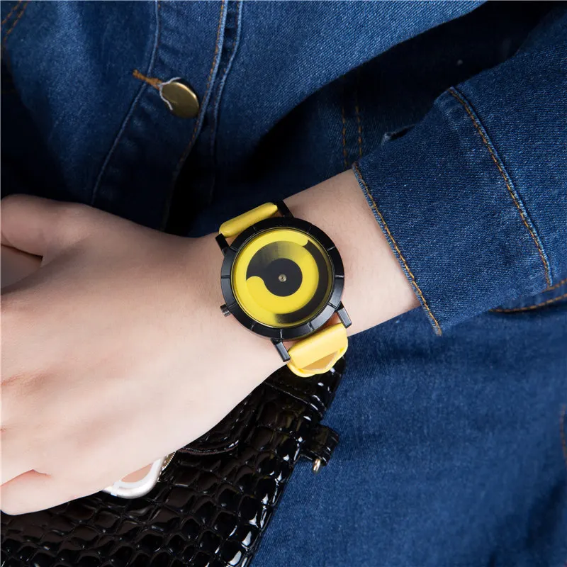 Уникальные креативные Vortex кварцевые кожаные Наручные часы женские подарки унисекс градиентный цвет женские Авроры вращающиеся часы reloj hombre - Цвет: Yellow