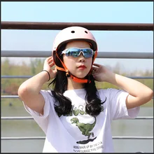 Cycling Bicycle Skateboard Helmets Adult Breathable Skateboard Helmets Integrally Molded Kask Motocyklowy Outdoor Sports