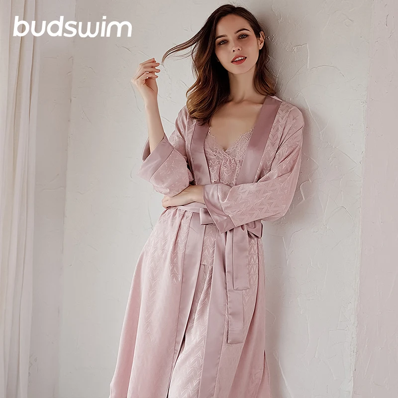 

New 3 piece suit lady sexy silk satin pajamas fashion high-grade sexy lace strap nightgown trousers three-piece home service