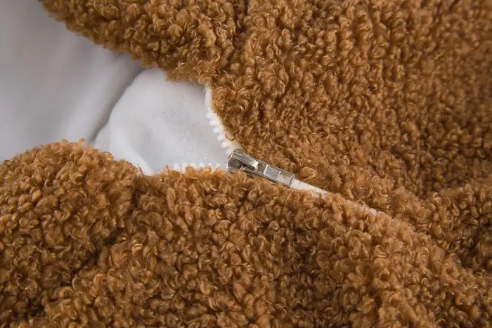 H62dfa988007747b18a67e3c7157afc8ft