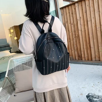 

2020 New Korean Backpack Women's Casual Fashion Travel Large Capacity Backpack Ladies