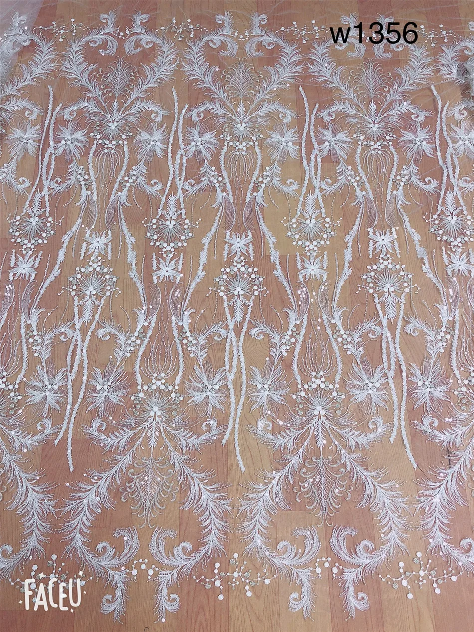 Рисунок 5 - Серебряная вышивка