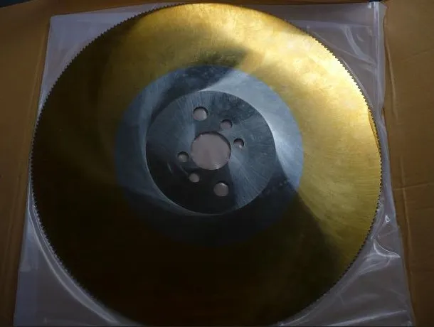 

11 inch high-speed steel circular saw blade 300*1.6*32mm HSS-DM05 cutting tools cutting stainless steel 0.8mm