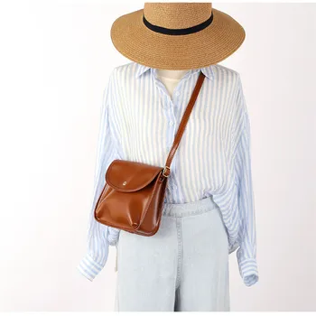 

2020 Small Bag Female Bag New Wave Shoulder Diagonal Simple Korean Student Retro Soft Leather British Harajuku Wild