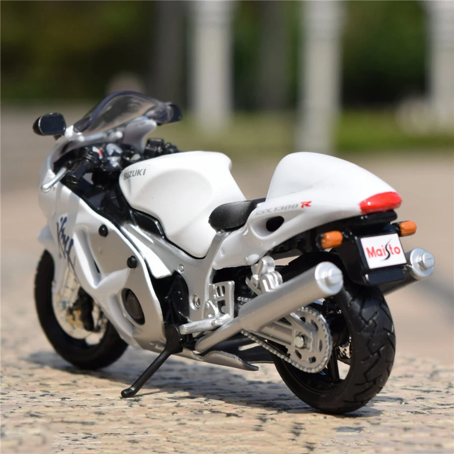 Мотоциклы Maisto 1/18 1:18 Suzuki GSX 1300R модели мотоциклов литые с дисплеем подарок на день