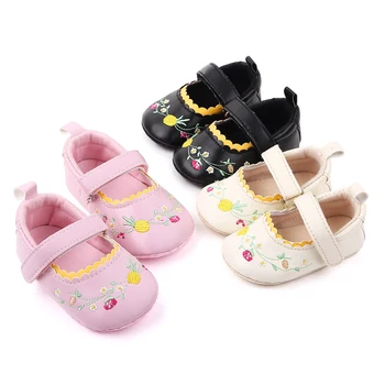 

Baby Girl Anti-Slip Soft Bottom Flower Embroidery Walking Shoes Bowknot Sneakers Soft Soled First Walkers
