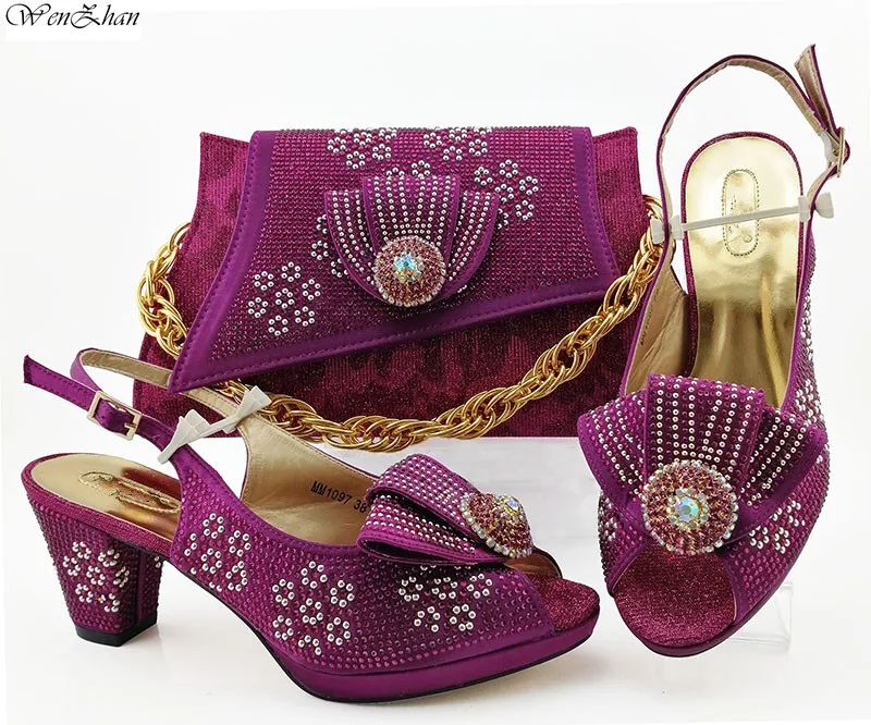 Новинка; Модный итальянский комплект из туфель и сумочки; ; коллекция года; фиолетовые Свадебные мягкие туфли и сумочка в комплекте; размеры 38-43; B98-5