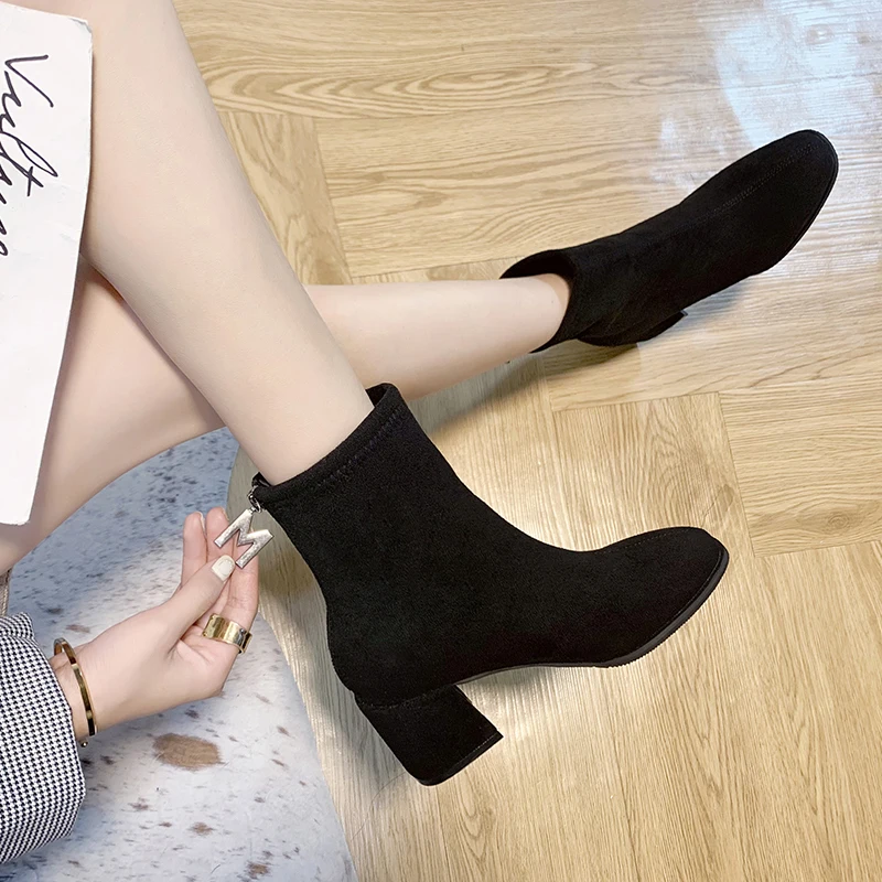 9113black suede Красивые и удобные женские студенческие белые ботинки на высоком каблуке, Qiu Dong плотные ботинки в английском стиле, сохраняющие тепло, 39 - Цвет: 9113black suede