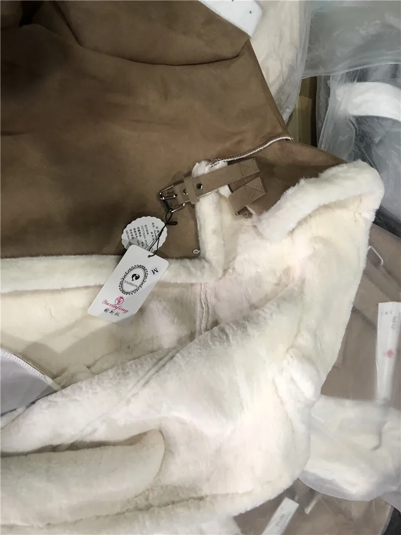 712AE7A88527D17E3FE80280C4A7FB0A