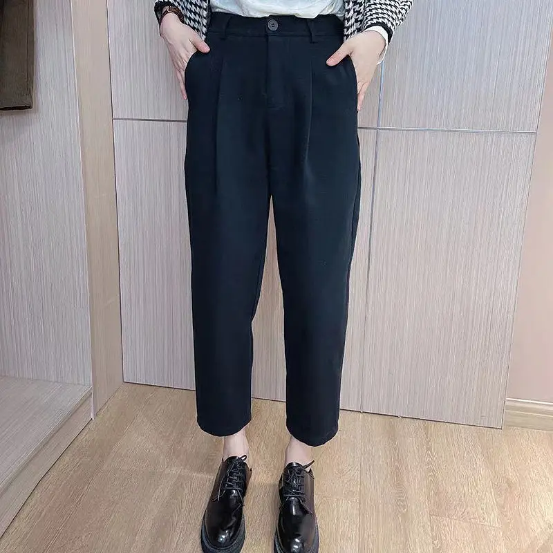 Autumn and winter thick women's woolen harem pants high waist casual western-style smoke pipe wide-leg radish pants black capri pants