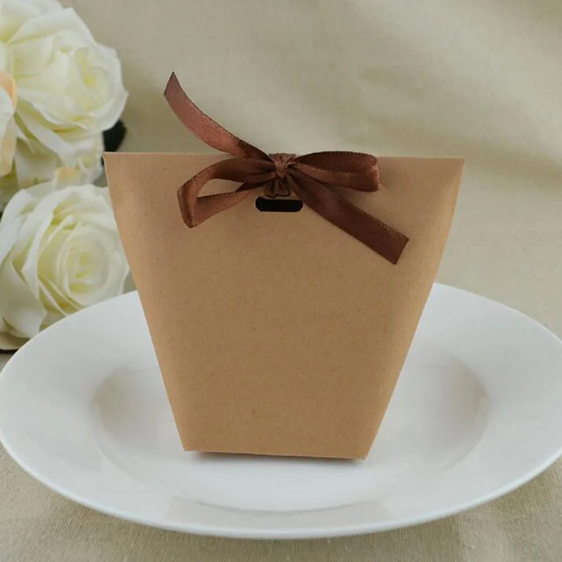 50Pcs Blank Kraft Paper Bag Candy Bag Wedding Favors Gift Box Package Birthday Party Decoration Bags with Ribbon Brown