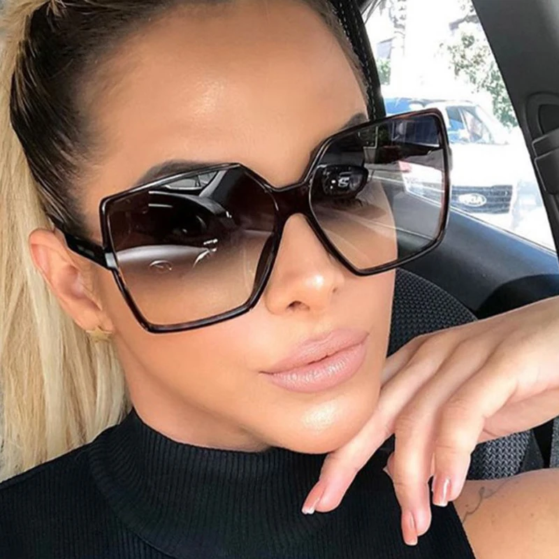 

Oversize Square Vintage Sunglasses Women Luxury Brand Design Big Frame Women Sun Glasses Fashion Gradient Female Glasses Oculos