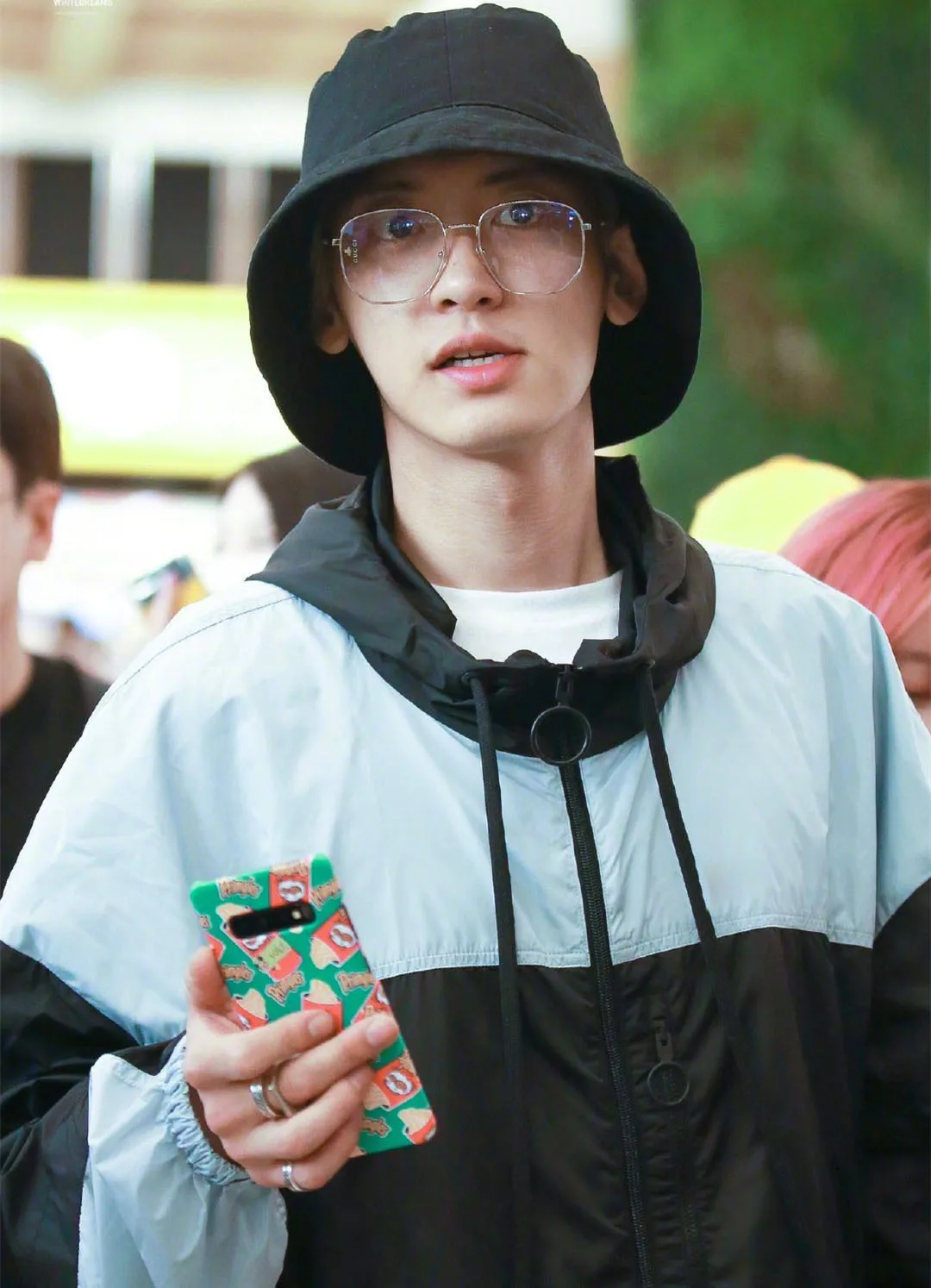EXO сопутствующие продукты парка Chanyeol аэропорт улица оснастки стиль знаменитостей пальто Тренч Стиль Тренд плащ куртка для мужчин