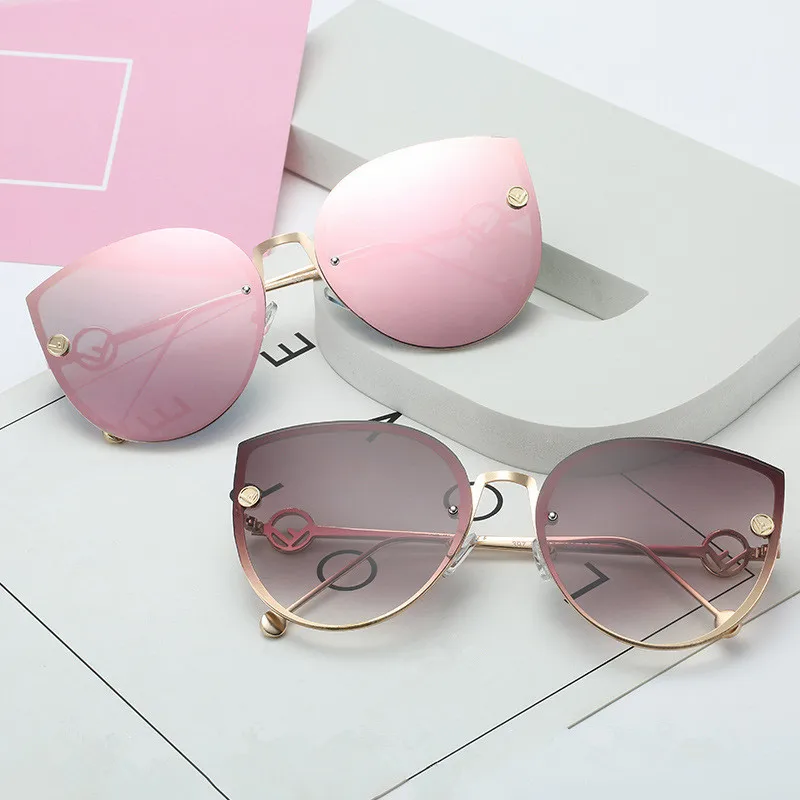 Fashion Big Box Women Sunglasses Driver Goggles New Cat Eye Sunglasses Women's Ocean Glasses Sunglasses Sexy Women Fashion