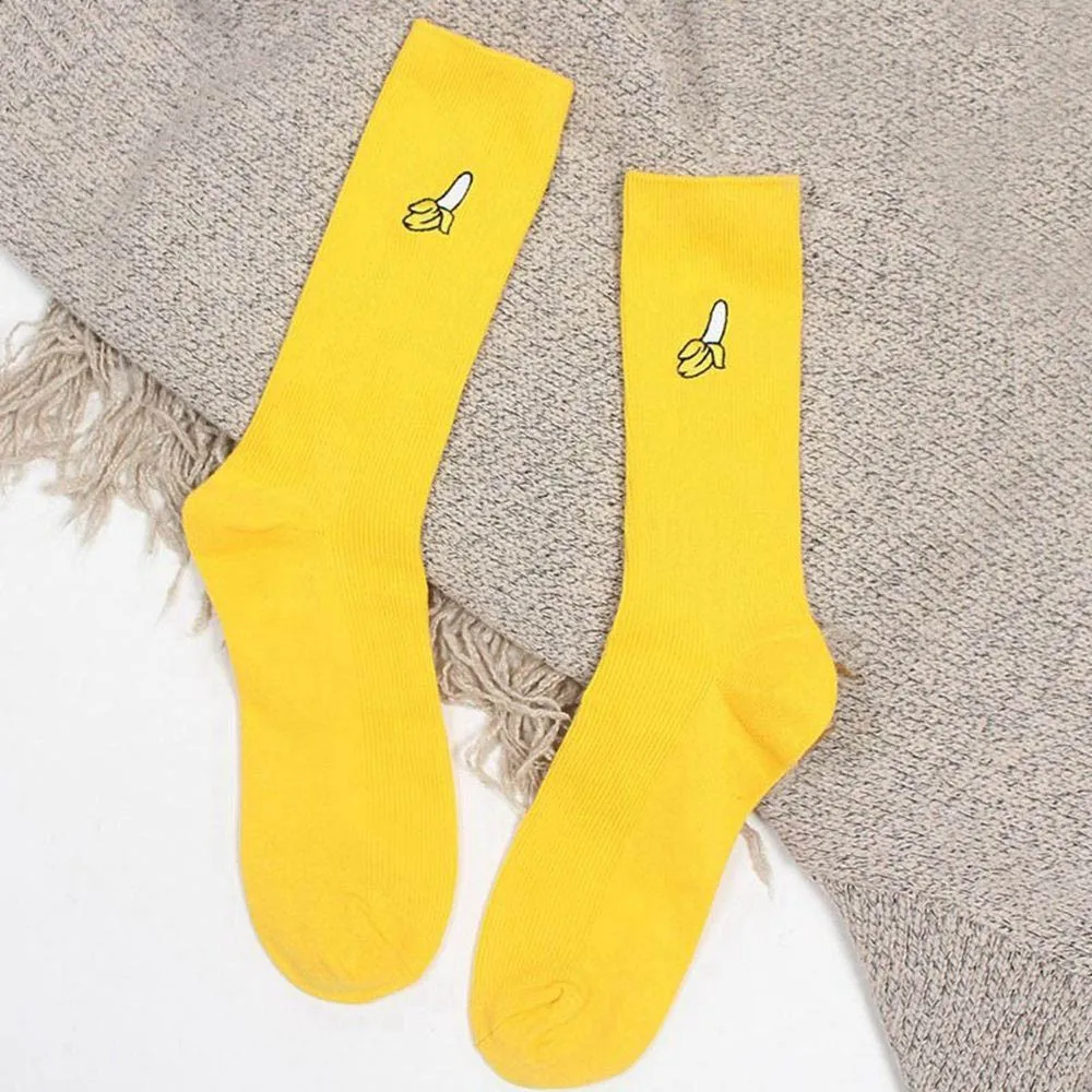 Модные женские хлопковые носки для девочек; сезон осень-зима женские длинные носки с милыми фруктовыми вышивкой в стиле ретро женские носки и Чулочные изделия