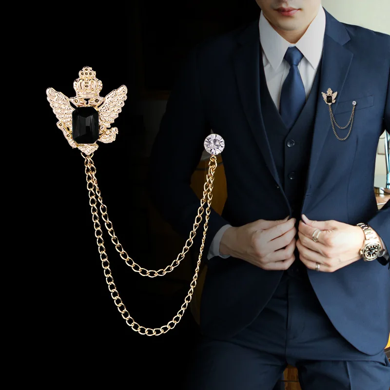 

New Vintage Metal Eagle Wing Brooch Pin Tassel Chain Rhinestone Lapel Pin Suit Shirt Collar for Men and Women Jewelry Gifts