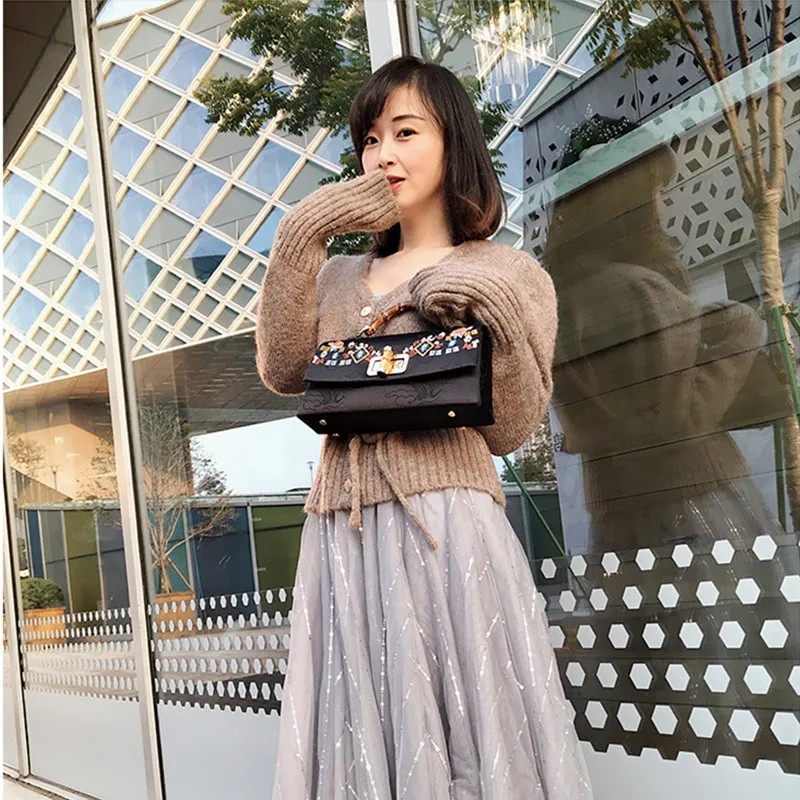 Cheongsam сумка старинная Вышивка жаккард рот золото ручной мешок DIY Материал сумка