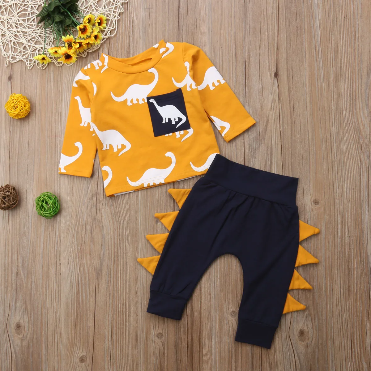 Комплект одежды для новорожденных мальчиков: футболка с длинными рукавами и штаны