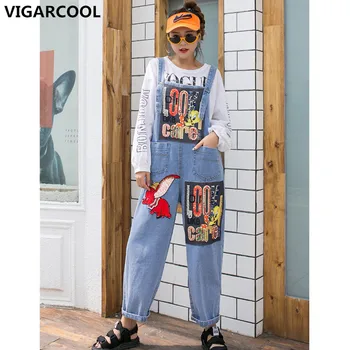 

2020 spring and autumn new tide brand cartoon beaded loose denim bib large size hole hot rhinestone letters casual denim bib