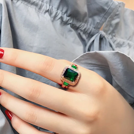 Женское кольцо розовое золото прямоугольное с красным кристаллом|ring rose gold|engagement