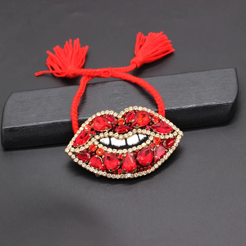 Барокко губка преувеличенные Стразы ручной пошив браслет в форме губ преувеличенная индивидуальность вечерние шоу браслет в форме губ 662 - Окраска металла: 3