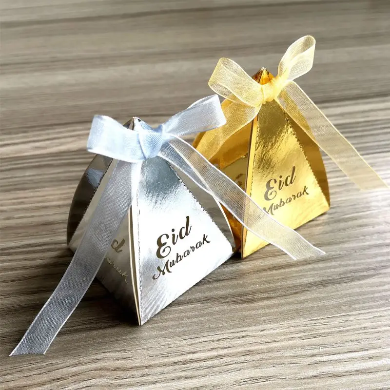 

25pcs New Laser Cut Hollow Candy Box With Ribbon Wedding Party Favors Boxes Muslim Eid Mubarak Ramadan Party Decoration