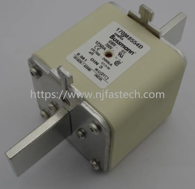 Новый оригинальный 170M8554D 1250A 690V автомобильный предохранитель Стандартный