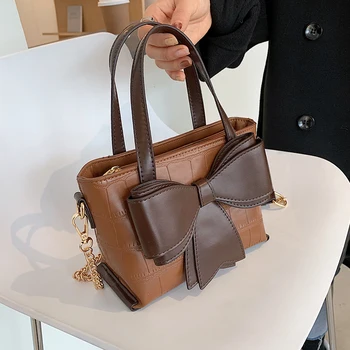 

HOT Niche Design Autumn/winter Handbags New Fashion All-match Chain Messenger Bag Hand Carry Bow Bucket Bag Width: 21cm