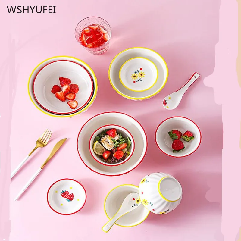 1pcs Strawberry Ceramic Household Tableware Dish Deep Soup Bowl Rice Small Seasoning Kitchen Supplies | Дом и сад
