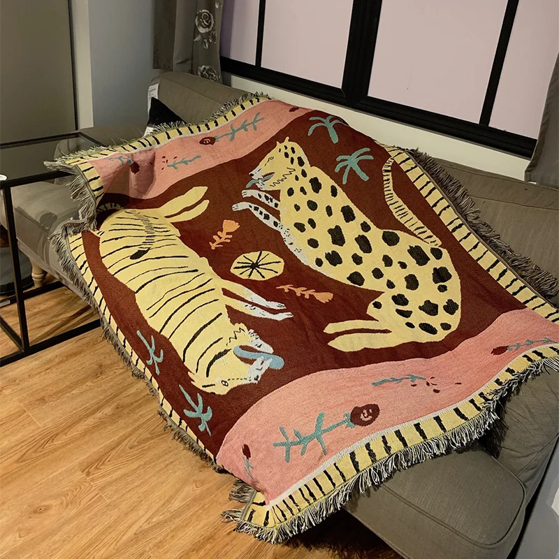

Lion and Leopard Sofa Thorw Thicken Knitting Blanket Wall Hanging Decorative Tapestries Floor Mat Piano Cover Bed Spread Cloth