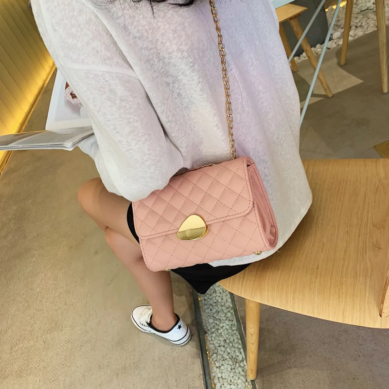 

Linger Chain Fashion Single Shoulder Slant Bag Female Korean Version Female Summer 2019 New Baitao Small Square Bag