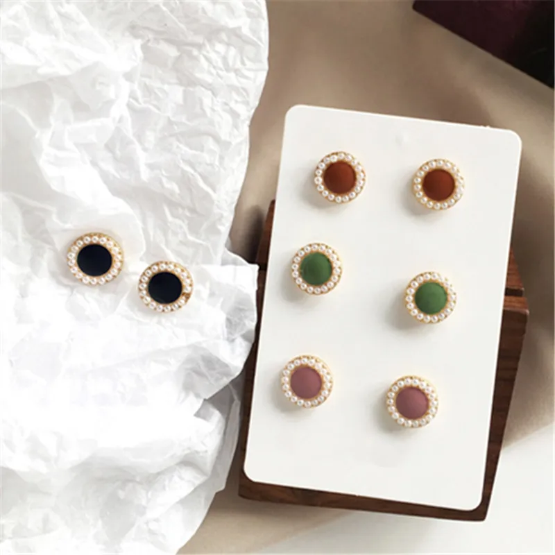 Милые романтичные серьги, ювелирные украшения, модные круглые жемчужные серьги-гвоздики классические винтажные маленькие Сережки для женщин