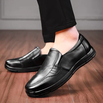 

genuine leather shoes men italian style loafers brand men shoes outdoor mule masculino zapatos de hombre casuales cuero buty