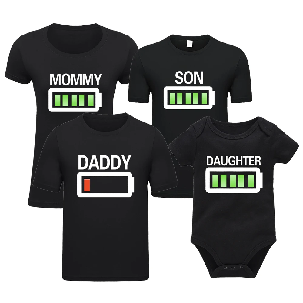 

2019 New Custom Kids T-shirts Family Look Dad Mom Kid Matching Outfits Mommy and me clothes mother daughter T-Shits
