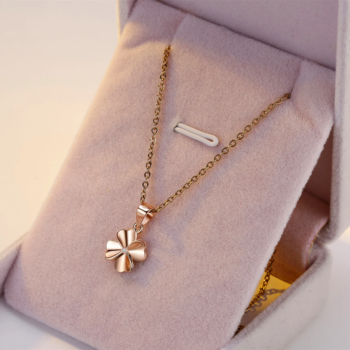 SDA 925 Sterling Silver Necklace Pendant Rose Gold Plating Fashion Women's Necklace