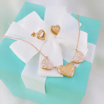 

Simple Fashion Female Clavicle Pendant Peach Heart Clavicle Neck Chain Necklace Heart-Shaped Pendant Wholesale Ins Wholesale